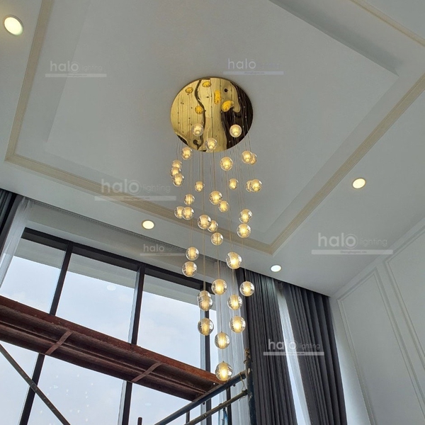 Bộ đèn chùm bocci TH177, mâm hình tròn inox gương vàng, gồm 35 quả thả tự do, dây max 5m, KT(mm): D800 x H5000. Đã bao gồm bóng G4_1.5W