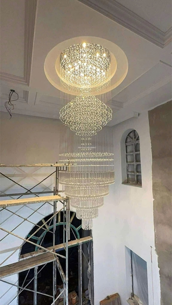 Đèn chùm pha lê thả thông minh PL080, mâm tròn inox gương vàng, KT(mm): D800 x H1600