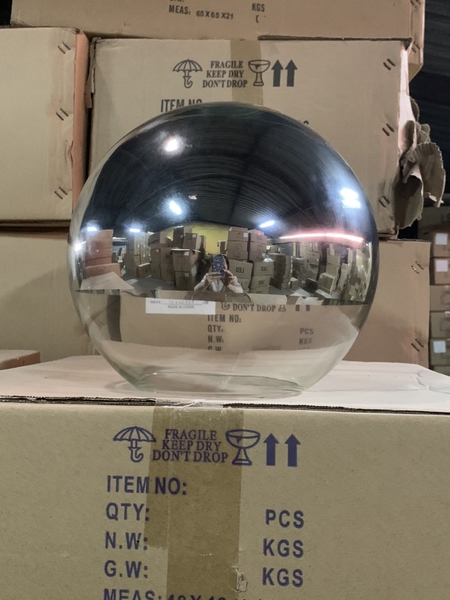 Đèn thả thủy tinh đơn TH091, 3/4 bạc và 1/4 trắng trong hở đáy, E27x01, KT(mm): D300