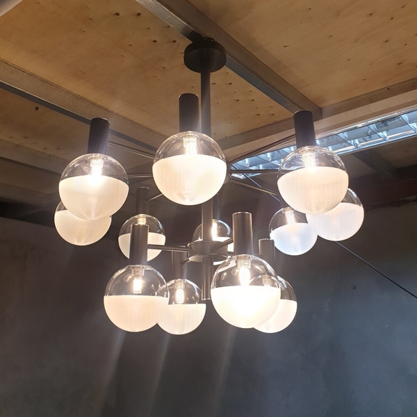 Đèn thả 312B , KT(mm) ; 800 x 400 ,chao thủy tinh 1/2 trắng đục 1/2 trắng trong , D120 , G9 x 18