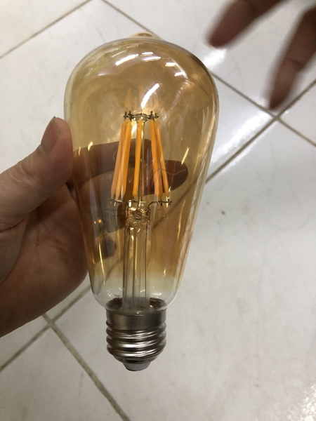 Bóng đèn ST64 led sợi 8W, thủy tinh vàng, đui E27, ánh sáng vàng