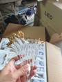 Bộ đèn chùm 059PL3, gồm 180 lá vảy vàng , 18 đèn led COB 3 màu dimmer L55, điều khiển xa cao cấp, mâm hình tròn inox gương vàng, KT(mm): D1600 x H4000