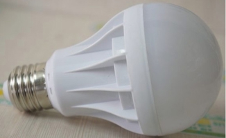Bóng đèn buld nhựa 07W, ánh sáng vàng