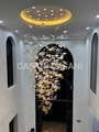 Đèn chùm pha lê thả thông minh PL030 gồm 200 lá phong chia 3 màu,dây có gắn hạt phale, mâm tròn inox gương trắng 8K, 18 mắt COB dimmer L40, có điều khiển xa, KT(mm) D1000xH2800