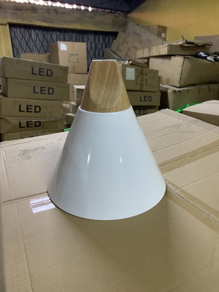 Thả đơn chao đui gỗ trắng, E27x01, mã TH387 B, KT (mm): D245x250