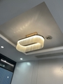 Đèn chùm hình chữ nhật TH494, KT(mm): 800x350, gồm 91 thanh phale trắng xần, đèn tích hợp led 3 chế độ sáng.