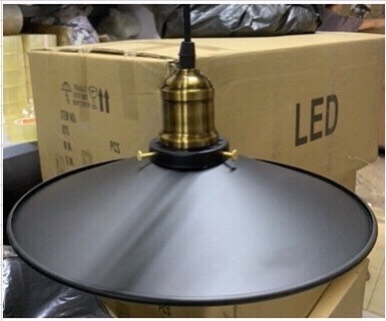 Thả đơn chao đĩa nông đen, chụp sắt mạ đồng, E27x01, mã TH068, KT (mm): D260