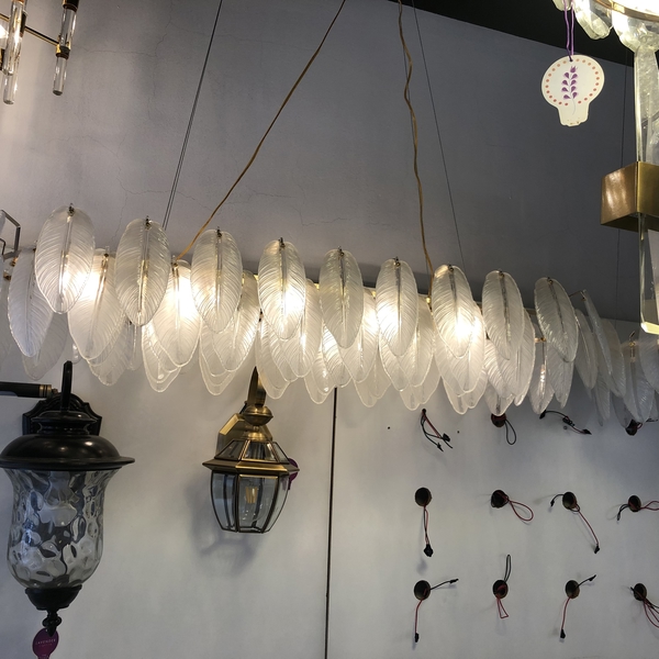 Đèn thả thân mạ đồng hình chữ nhật pha lê TH492, E14*08, 36lá thủy tinh đục, KT(mm): L800